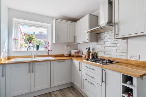 9 Trussell Close, Winchester, SO22 6DZ