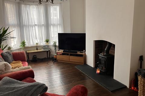 2 bedroom house for sale, Baker Street, Lancaster LA1