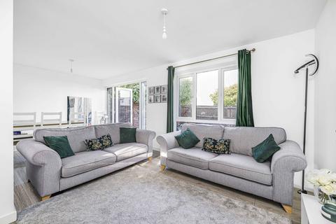 3 bedroom terraced house for sale, Eaton Court, Regency Walk, Croydon, Surrey