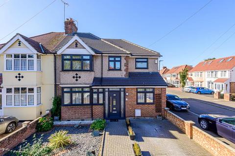 5 bedroom semi-detached house for sale, Hounslow,  London,  TW5