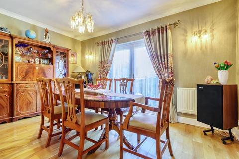 5 bedroom semi-detached house for sale, Hounslow,  London,  TW5