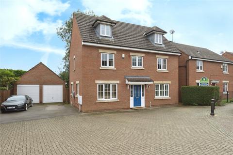 5 bedroom detached house for sale, Fox Hedge Way, Bedford MK44