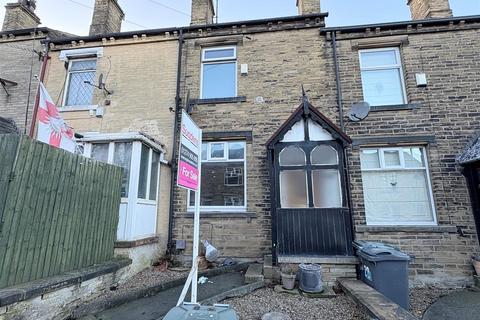 3 bedroom terraced house for sale, Booth Street, Cleckheaton