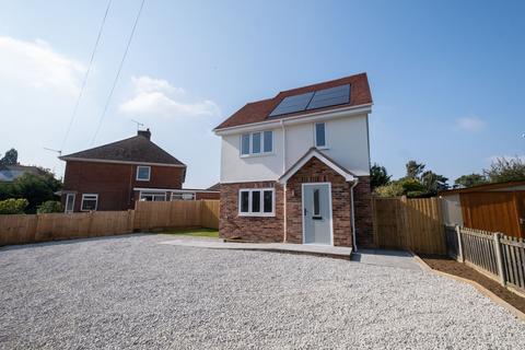 2 bedroom detached house for sale, Bayfield, Painters Forstal, ME13