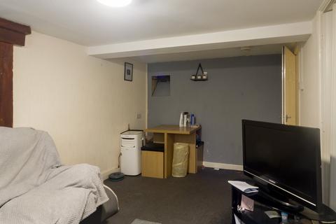 2 bedroom flat for sale, Scarbrough Avenue, Skegness PE25