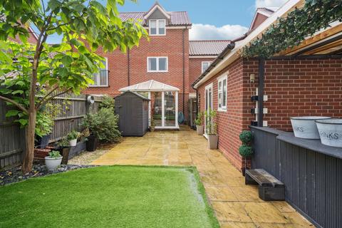 15 Aster Close, Didcot, OX11 6FR