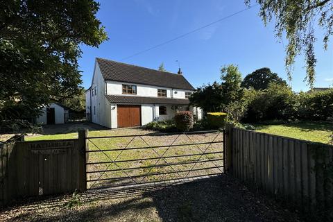 4 bedroom detached house for sale, Westbury-On-Severn GL14