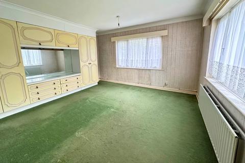 2 bedroom detached bungalow for sale, Ringwood Road, Walkford, Dorset. BH23 5RQ