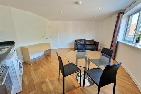 2 bedroom apartment for sale, Castle Quay, Castle Lane, Bedford