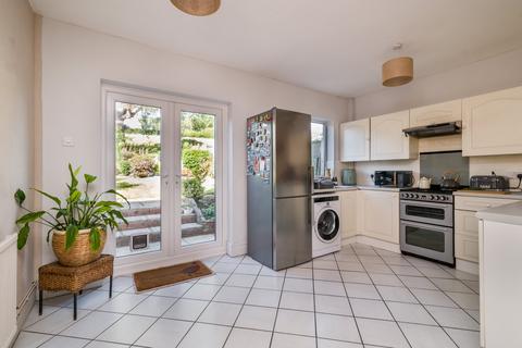 8 Alexandra Place, Monkswood, Usk, NP15 1QJ