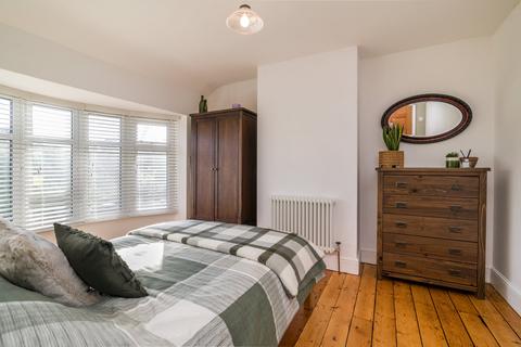 8 Alexandra Place, Monkswood, Usk, NP15 1QJ
