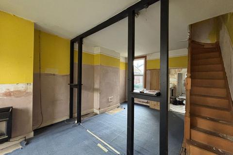 87 Brunswick Crescent, London, N11 1EE
