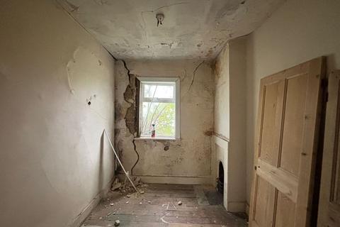 87 Brunswick Crescent, London, N11 1EE