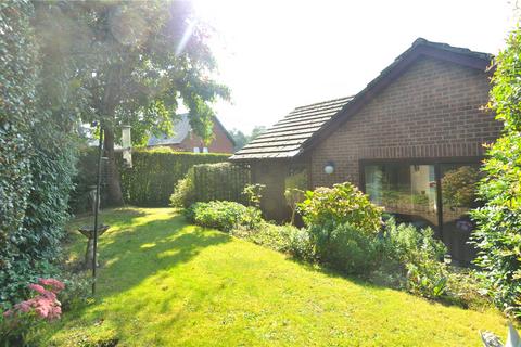 2 bedroom bungalow for sale, The Old Vineries, Fordingbridge, Hampshire, SP6