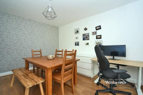 3 bedroom terraced house for sale, Fairford Gardens, Worcester Park, Surrey, KT4