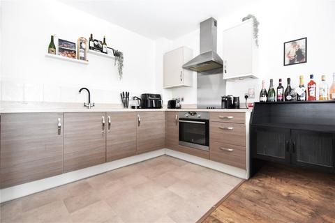 1 bedroom flat for sale, Sterling Road, Bexleyheath, DA7