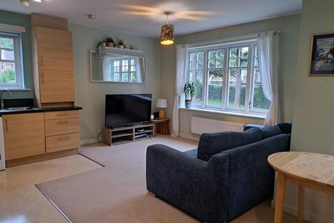 2 bedroom apartment for sale, Downs Drive, Merrow, Guildford, Surrey