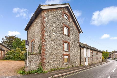 2 bedroom coach house for sale, Clanfield, Hampshire