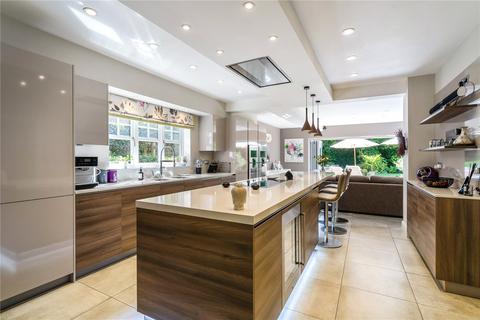 6 bedroom detached house for sale, Finch Lane, Knotty Green, Beaconsfield, Buckinghamshire, HP9