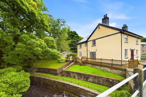 3 bedroom detached house for sale, Pen Y Bont, Cefn Coch, Welshpool