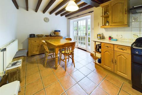 3 bedroom detached house for sale, Pen Y Bont, Cefn Coch, Welshpool