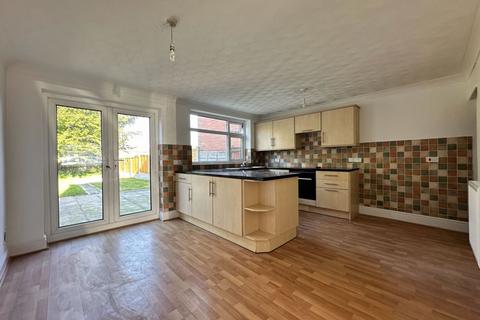 3 bedroom semi-detached house for sale, Kew Road, Southport PR8