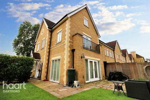 5 bedroom detached house for sale, Jepson Drive, Dartford