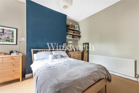 107a Wightman Road, London, N4 1RJ
