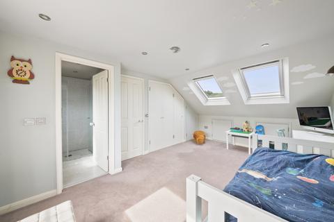 6 Blackmore Avenue, Southall, UB1 3ES