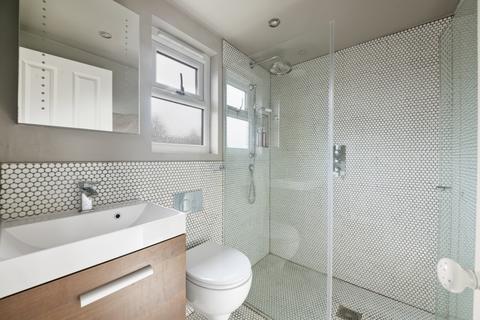 6 Blackmore Avenue, Southall, UB1 3ES