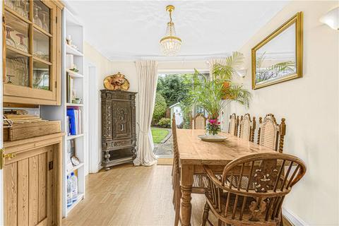 36 Lammas Close, Staines-upon-thames, TW18 4XT