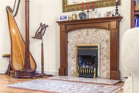 36 Lammas Close, Staines-upon-thames, TW18 4XT