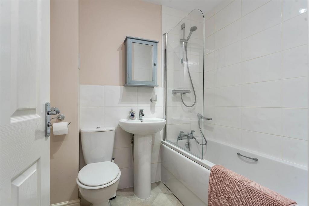 Family bathroom