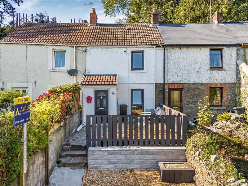 Giants Grave Road, Briton Ferry, Neath 2 bed terraced house for sale