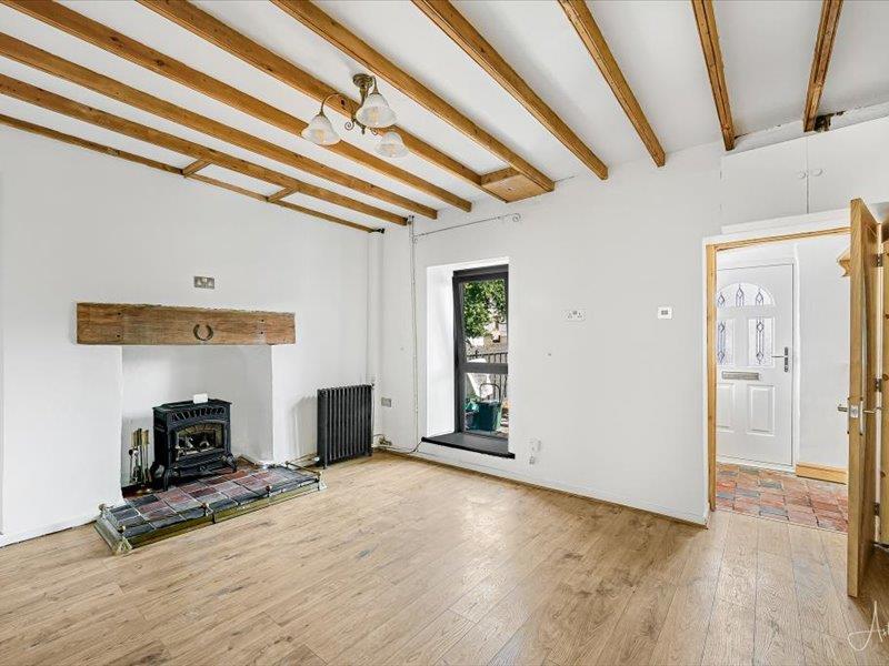 Giants Grave Road, Briton Ferry, Neath 2 bed terraced house for sale