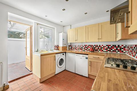 57 Giants Grave Road, Neath, SA11 2LN