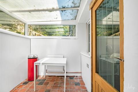 57 Giants Grave Road, Neath, SA11 2LN