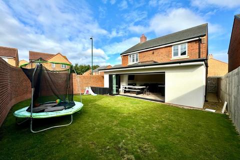 12 Arnside Close, Redcar, TS10 2UH