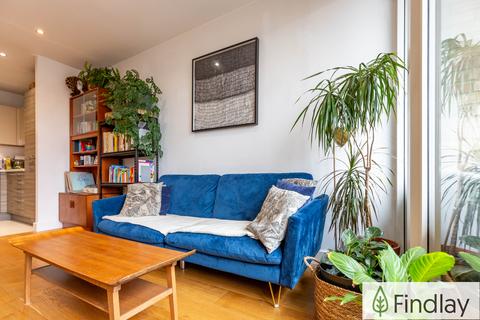 1 bedroom apartment for sale, Lovelace Street, London E8