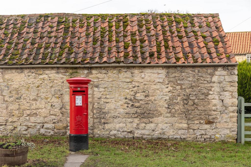 Hovingham January Scene 3.jpg