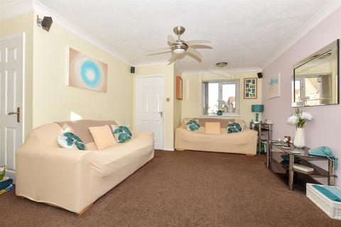 3 bedroom detached house for sale, Butterside Road, Kingsnorth, Ashford, Kent