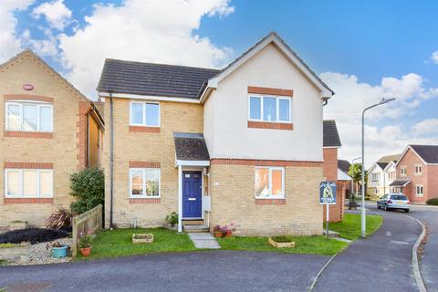 3 bedroom detached house for sale, Butterside Road, Kingsnorth, Ashford, Kent