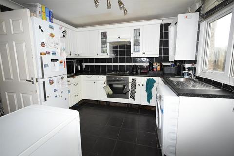 3 bedroom terraced house for sale, Canvey Island SS8