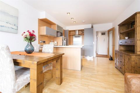 2 bedroom apartment to rent, Grange Road, London, SE1