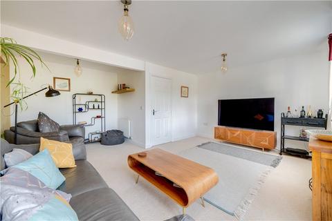 3 bedroom townhouse for sale, Kingsdale Close, Menston, Ilkley, West Yorkshire, LS29