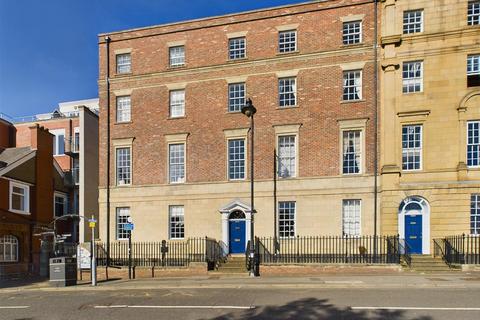 2 bedroom apartment for sale, Collingwood Mansions, North Shields