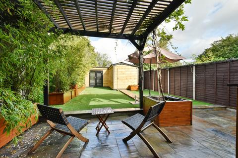 33a Park Road, Bromley, BR1 3HJ