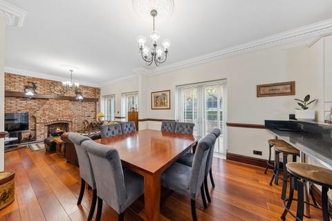 5 bedroom detached house for sale, Squirrels Chase, Battery Lane, Woolston