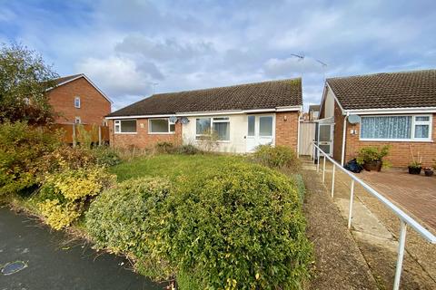 2 bedroom semi-detached bungalow for sale, Downside, Stowmarket, IP14