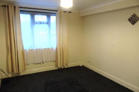 2 bedroom ground floor flat to rent, Leamon Court, Brandon, Suffolk, IP27